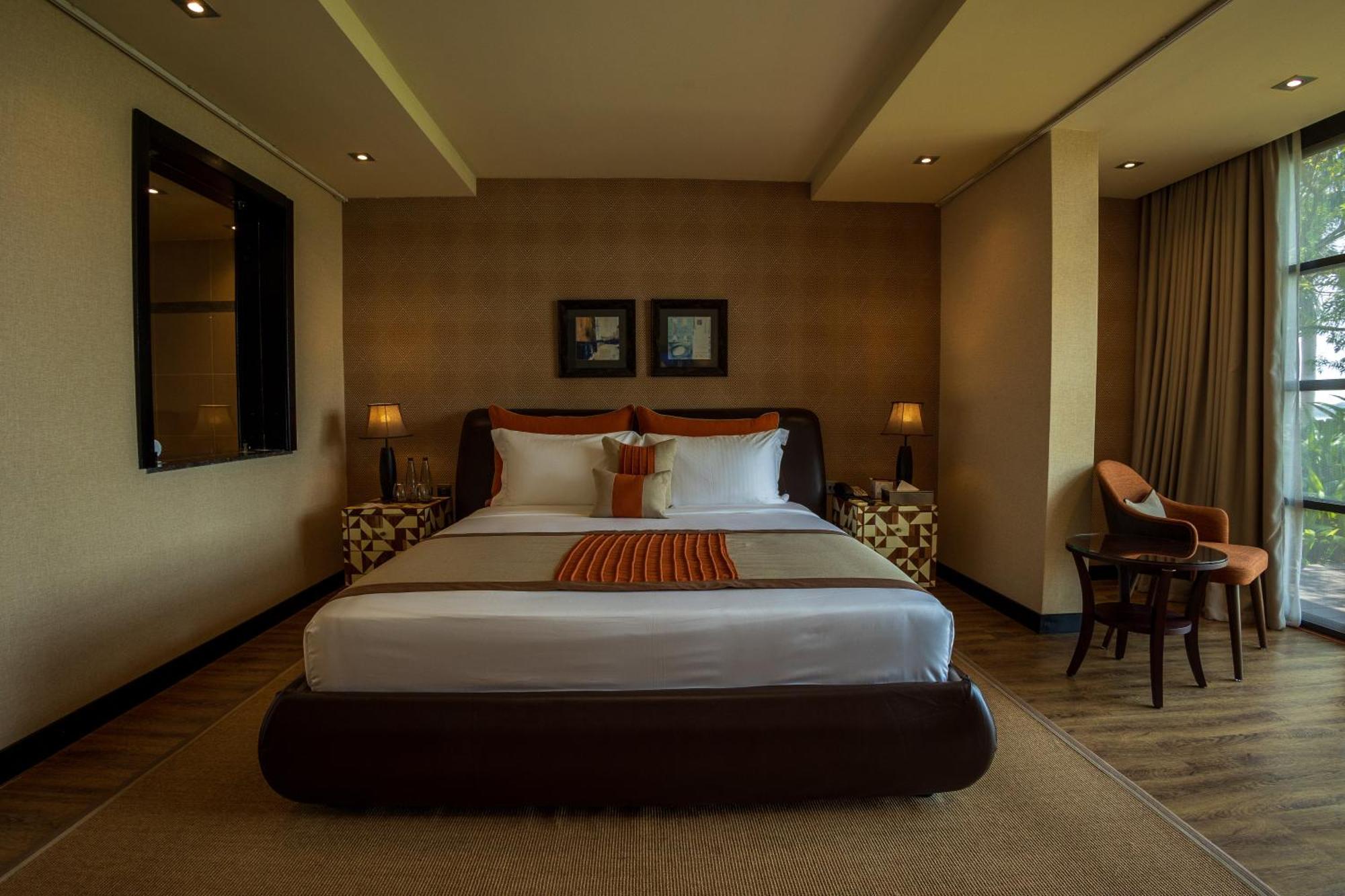 Speke Resort And Conference Center Kampala Luaran gambar