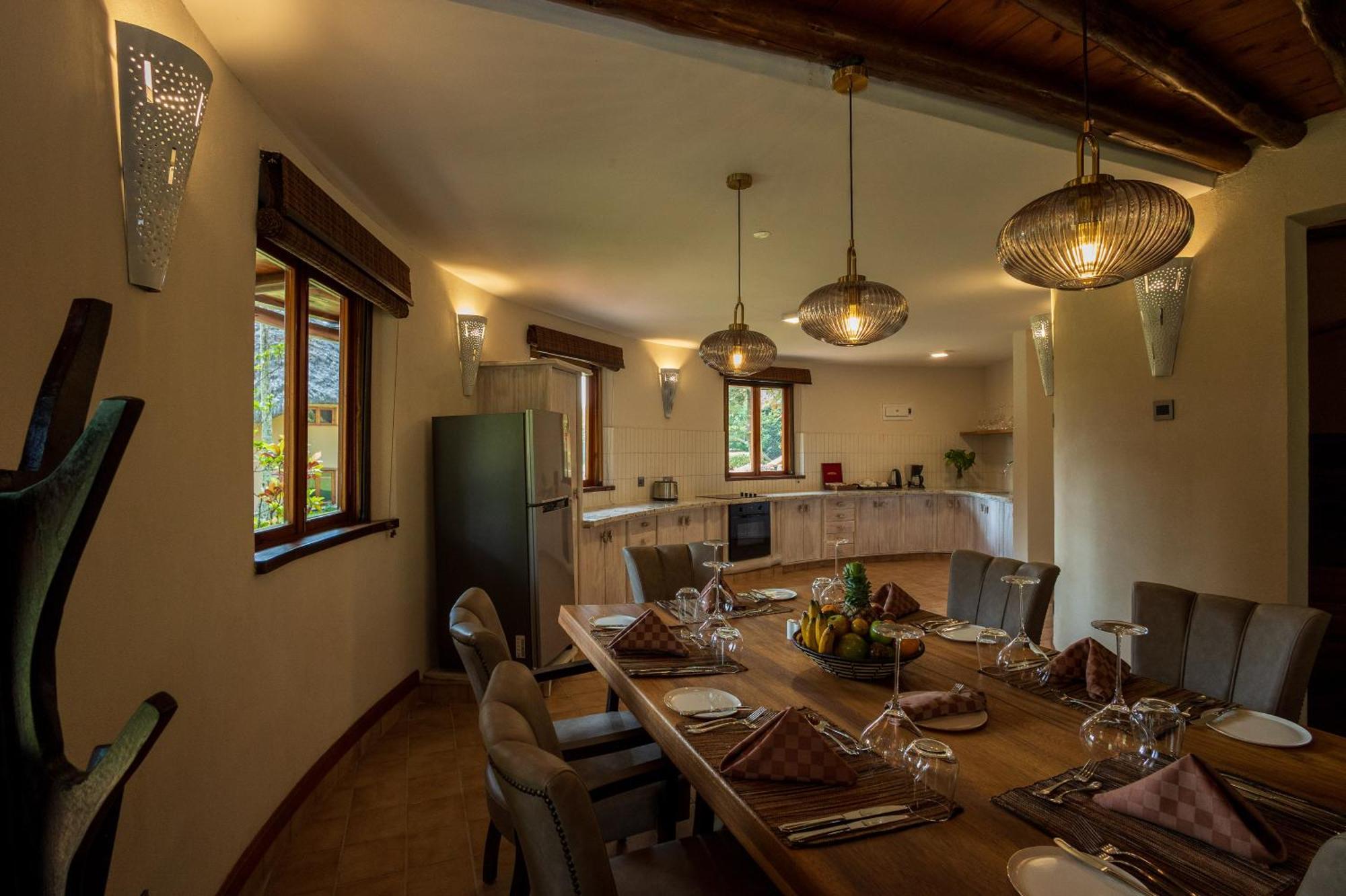 Speke Resort And Conference Center Kampala Luaran gambar