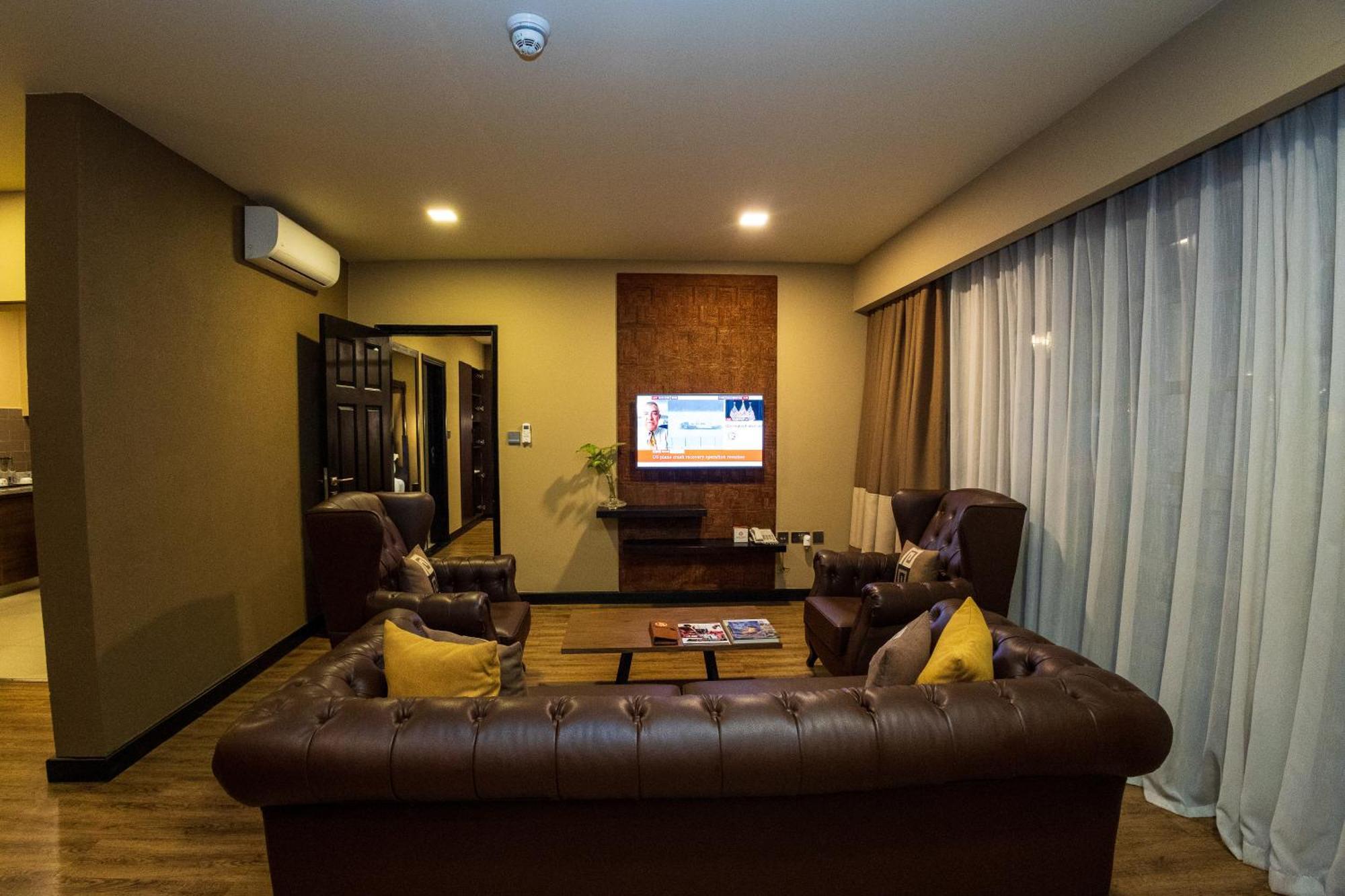 Speke Resort And Conference Center Kampala Luaran gambar